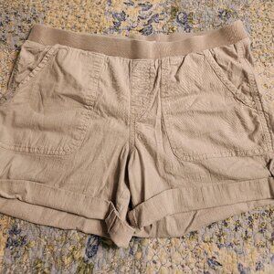 Women's pull on shorts